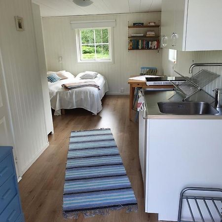 Tvåbäddsstuga i Hamburgsund Villa Exteriör bild